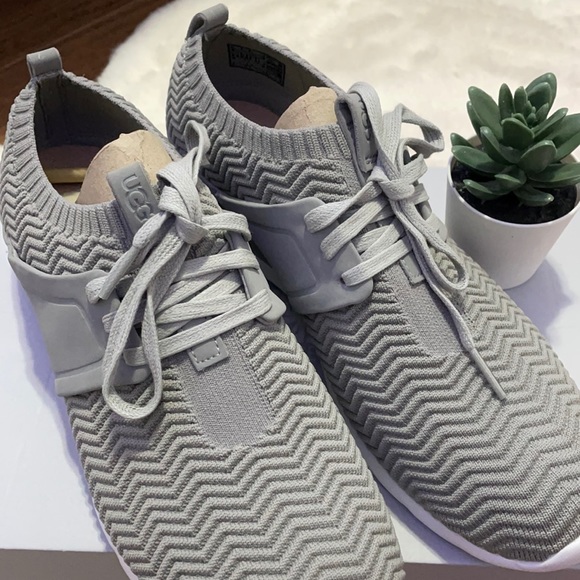 UGG Shoes - UGGs Seal Grey Willows Sneakers